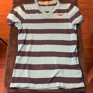 Hollister T Shirt Size Small